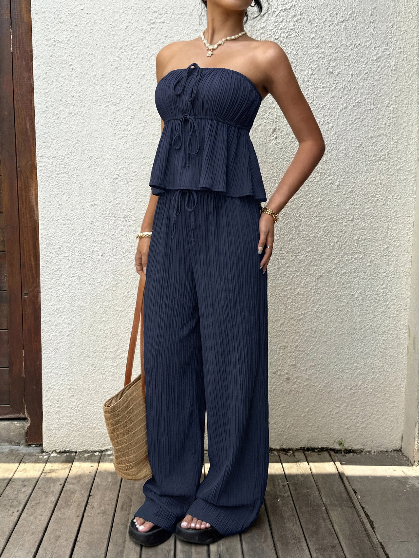 2PCS Ensemble bleu haut texturé volants et sans bretelles et pantalon années 50 - Image 3