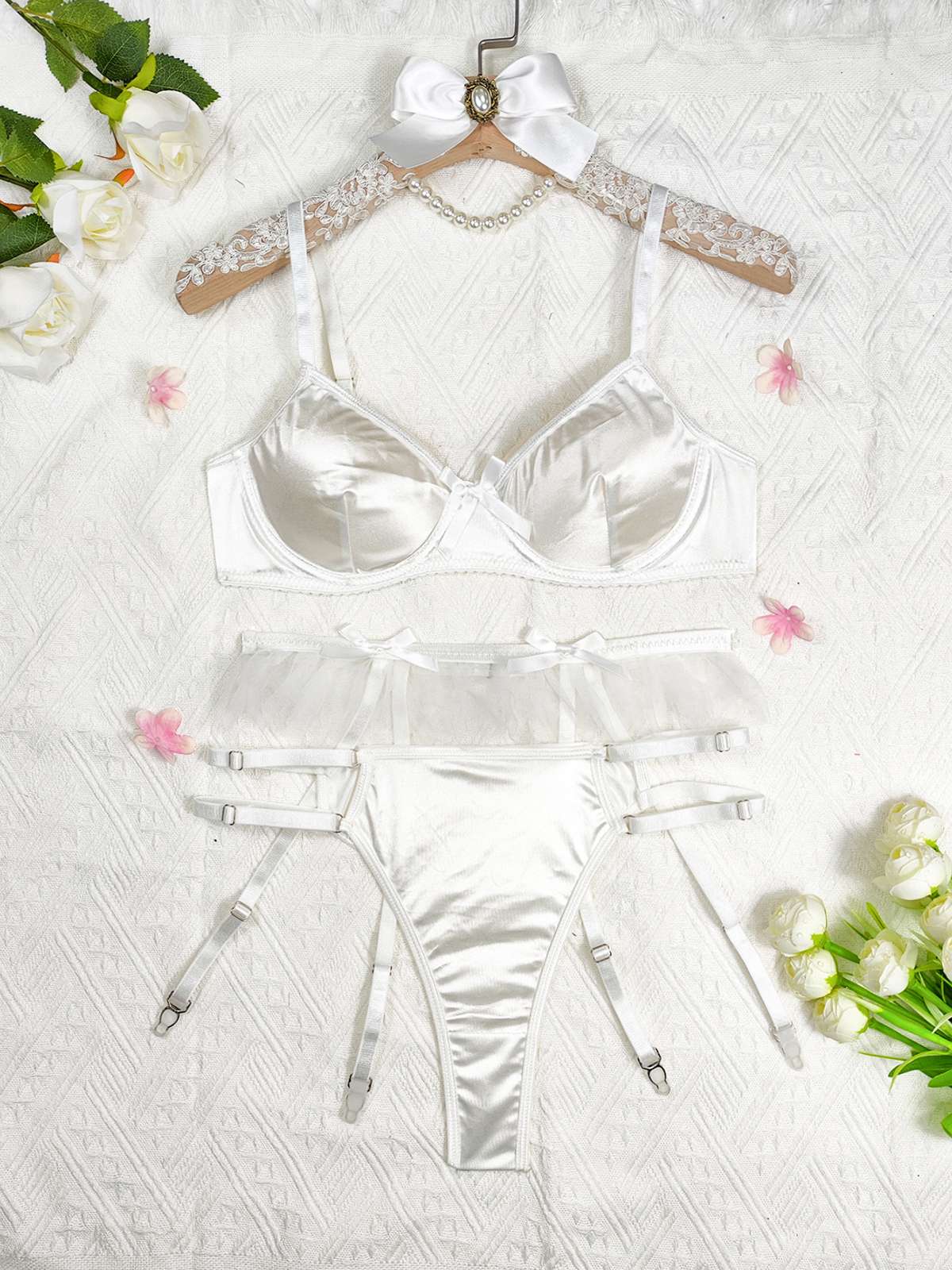 3PCS Ensembles de lingerie avec porte-jarretelles en satin des années 1950 - Image 5