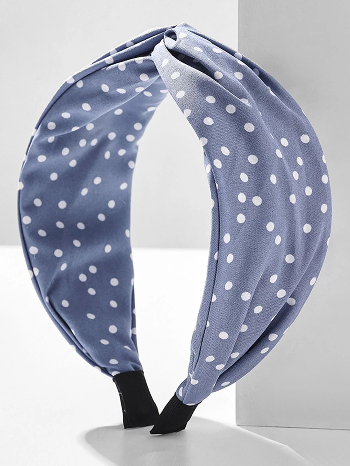 Bandeau croisé à pois et à large bord en tissu - Image 6