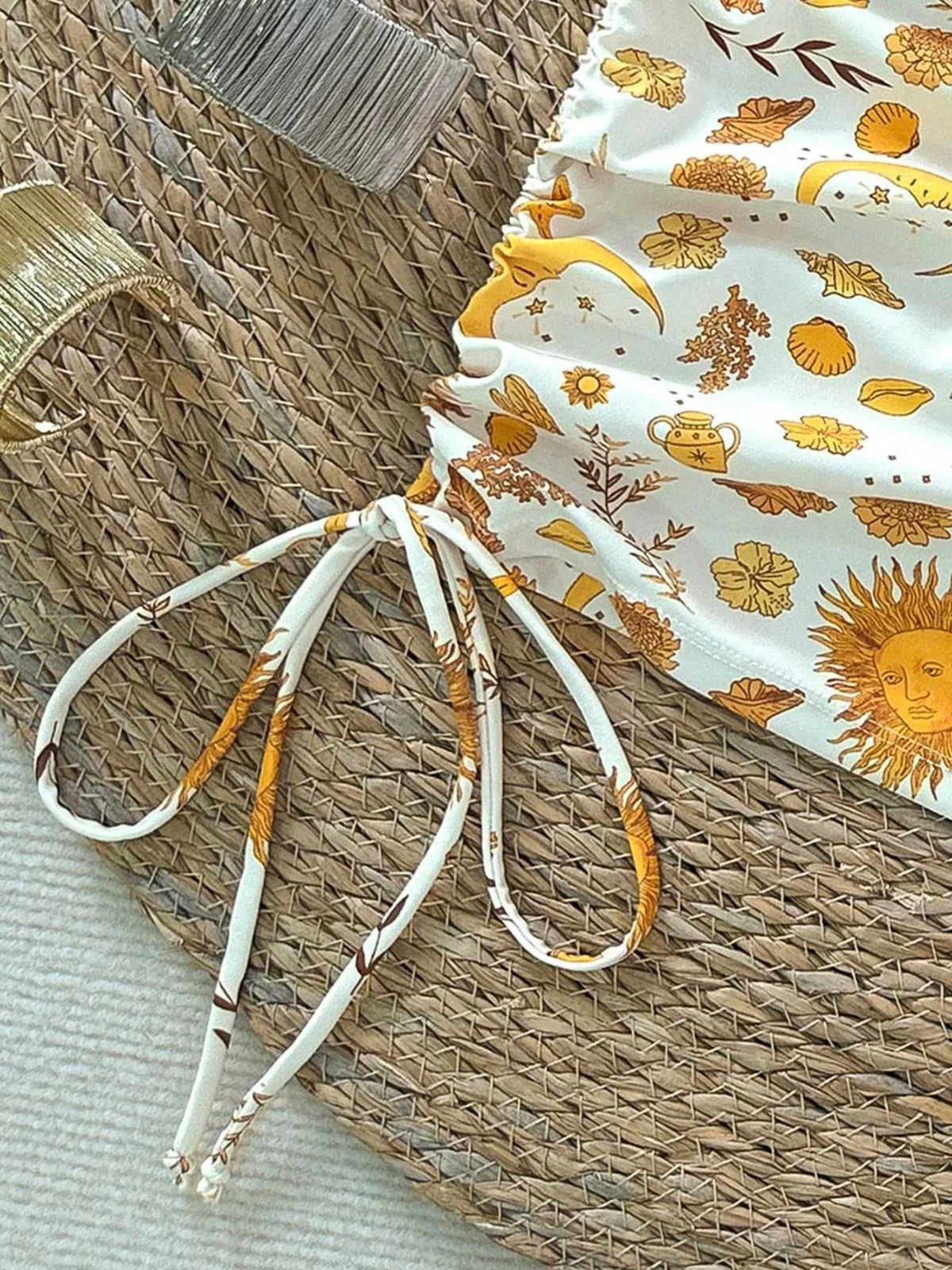 Bikini Floral Soleil Lune et Cache-Maillot Jaune Années 1970 - Image 6