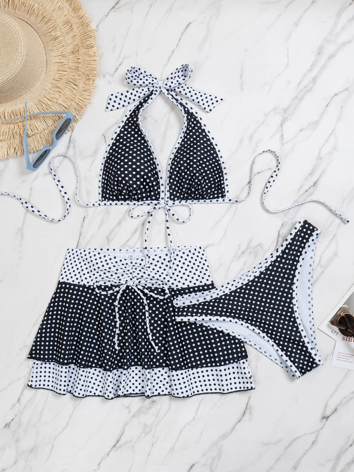 Bikini Noir à Pois et Cache Maillot Années 40 - Image 5