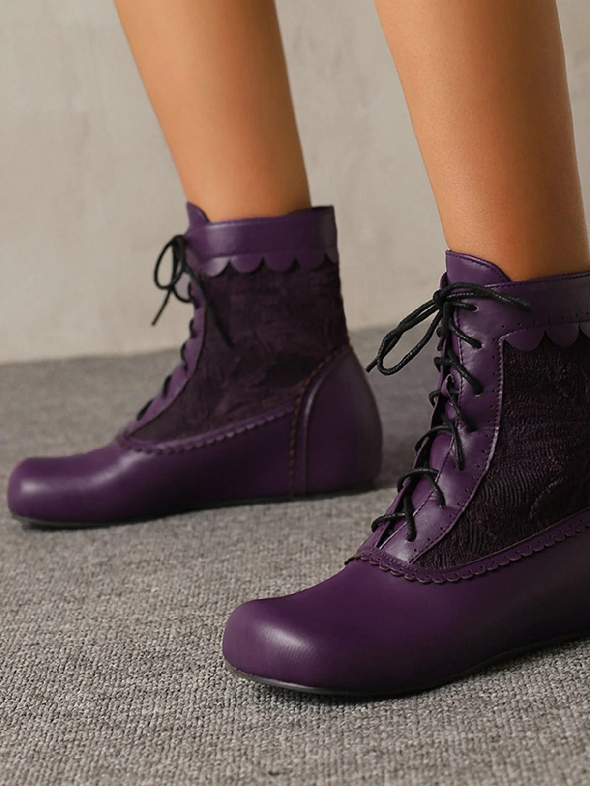 Bottes à lacets brodées vintage avec talon intérieur - Image 10