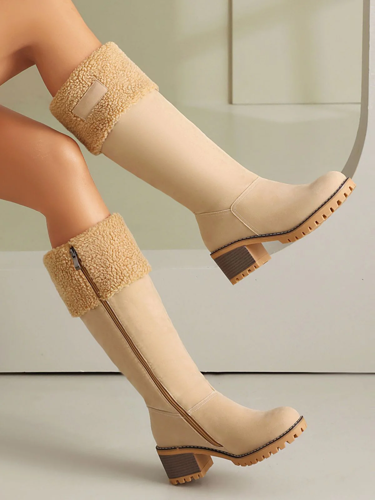 Bottes de neige d'hiver à talons carrés en faux daim - Image 5