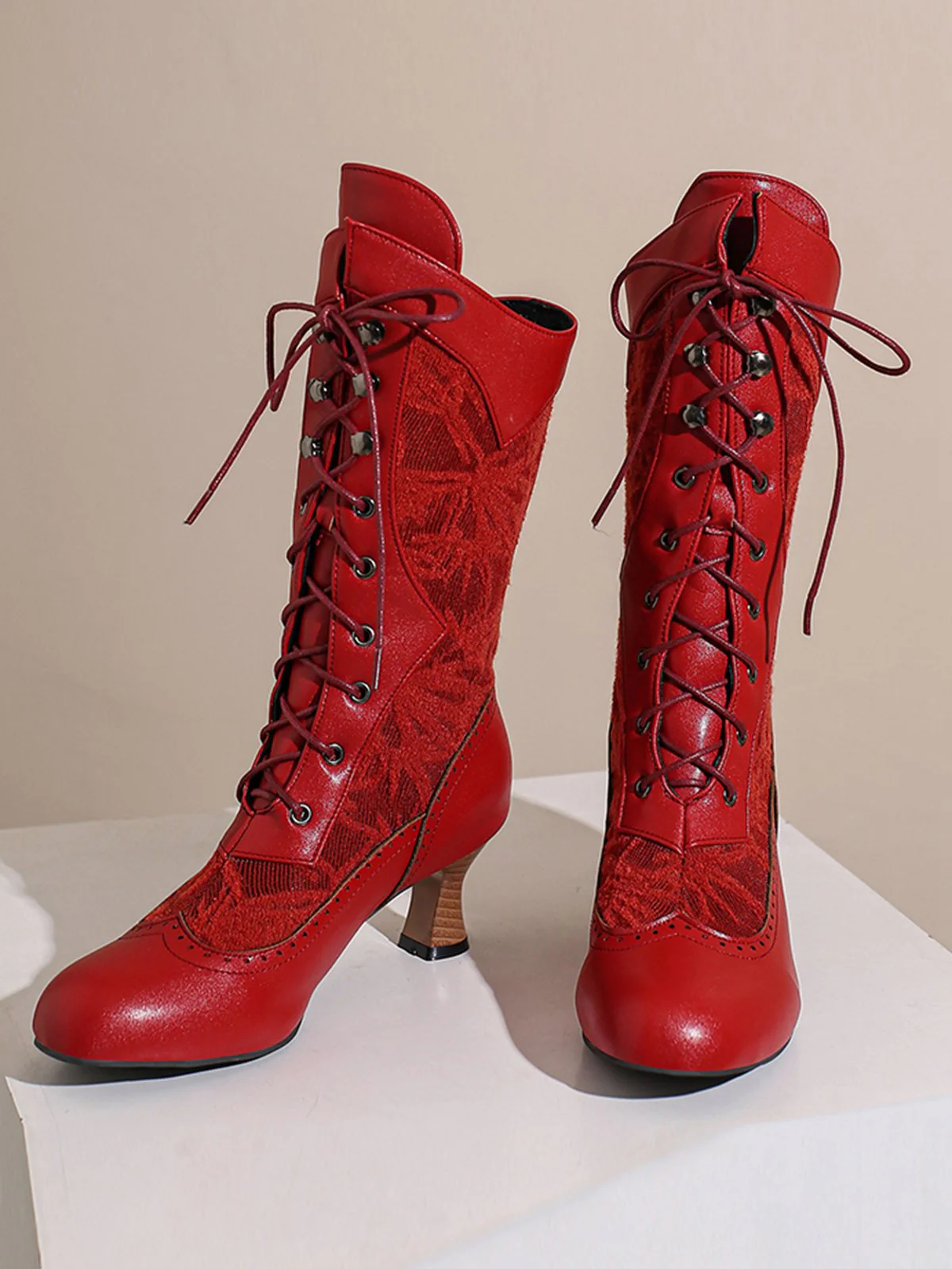 Bottes hautes à lacets en patchwork de dentelle - Image 17