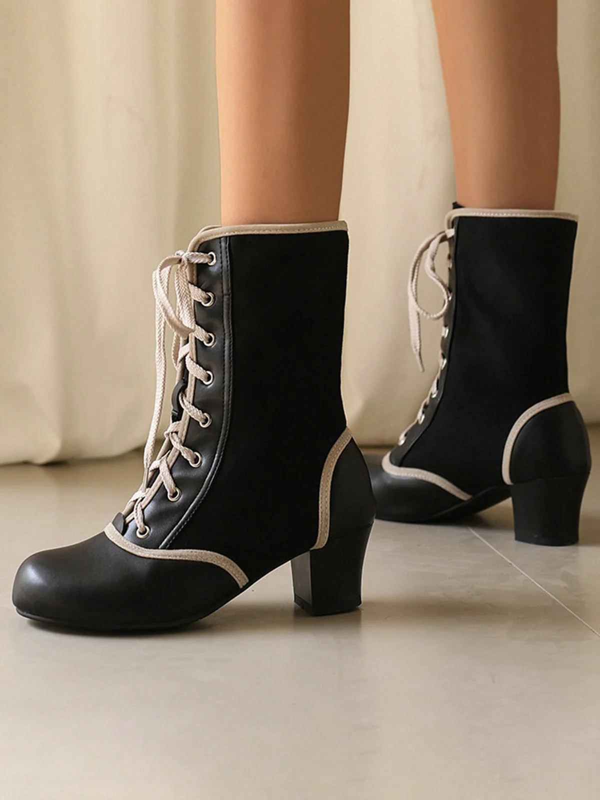 Bottes mi-mollet vintage à lacets en faux daim et cuir - Image 2