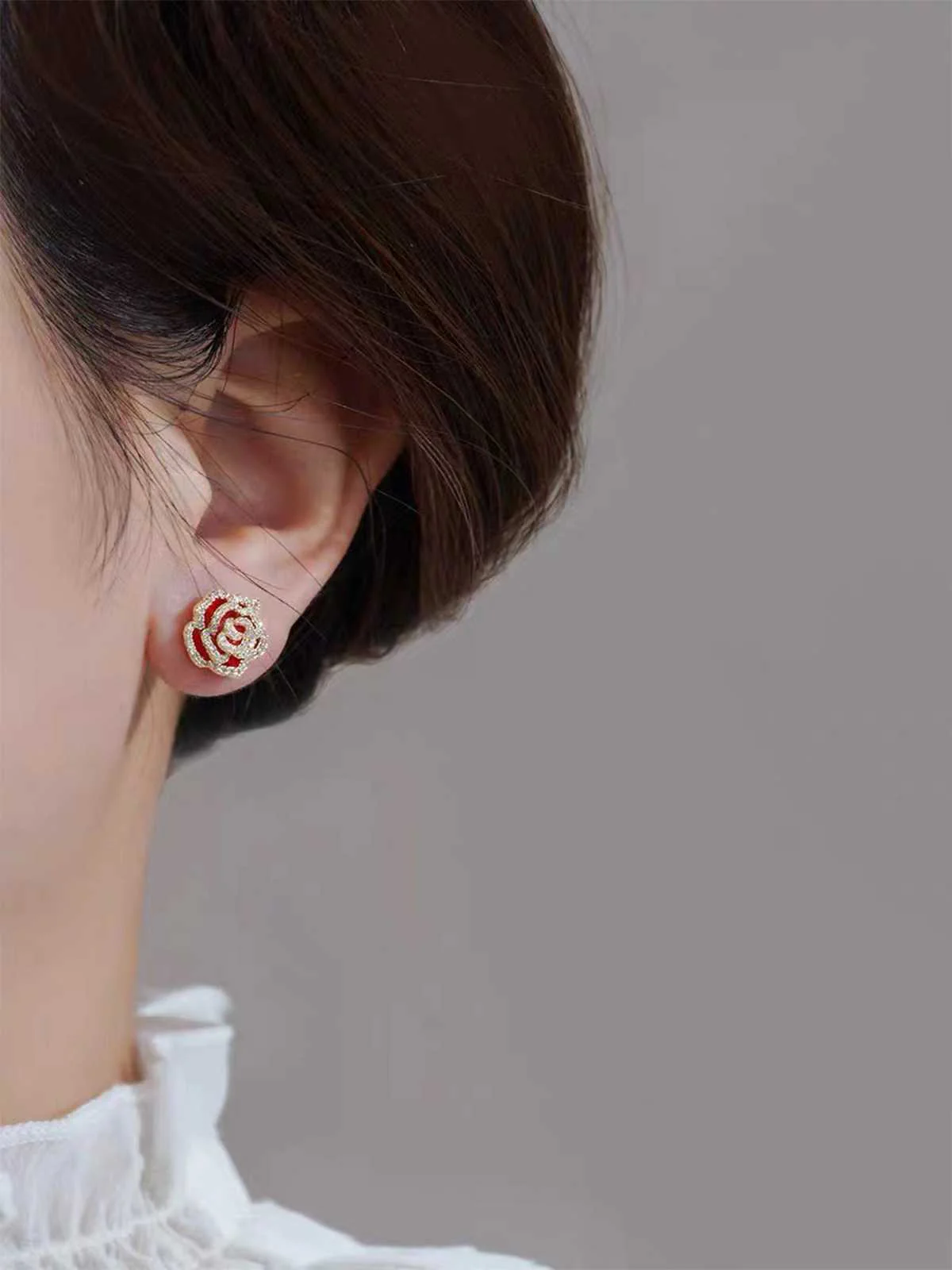Boucle d'oreille florale en diamant vintage - Image 2