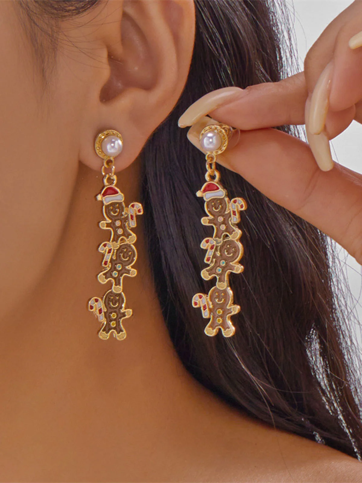 Boucles d'oreilles de Noël multicolores en perles motif bonhomme en pain d'épice - Image 2