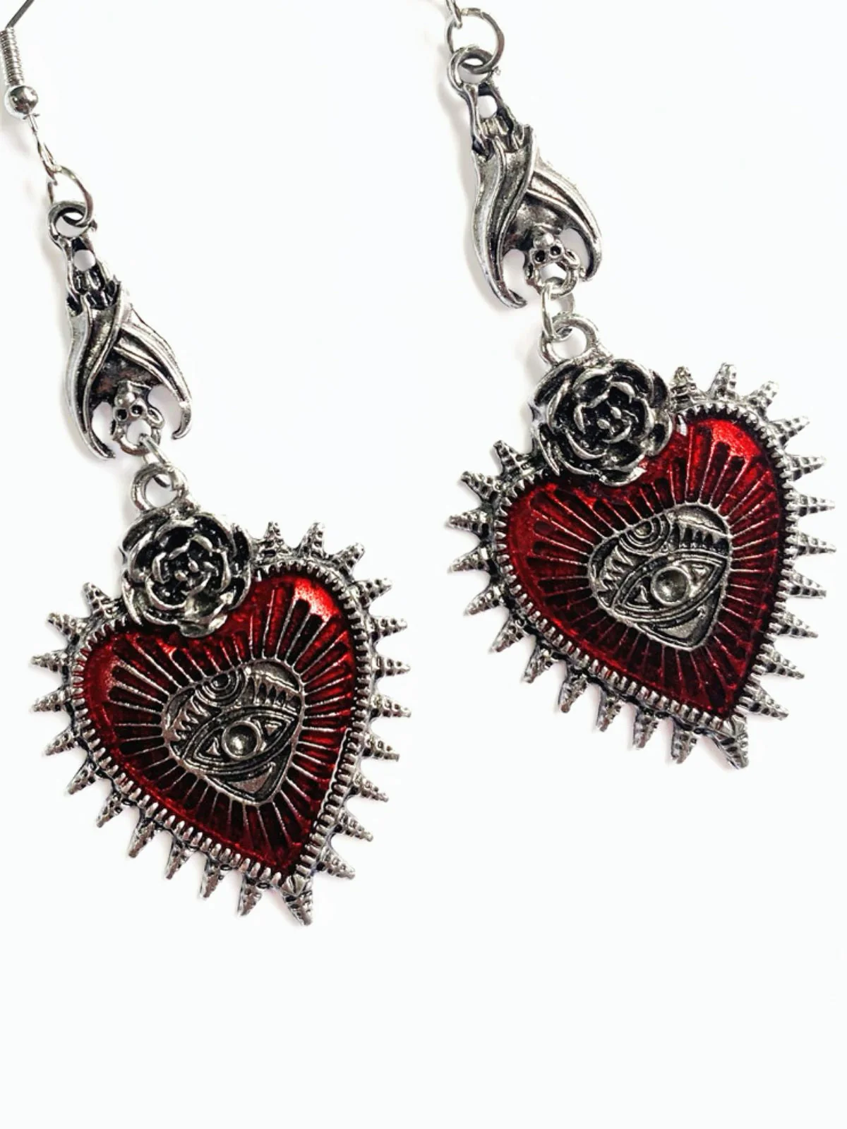 Boucles d'oreilles gothiques en forme de cœur et de rose - Image 2