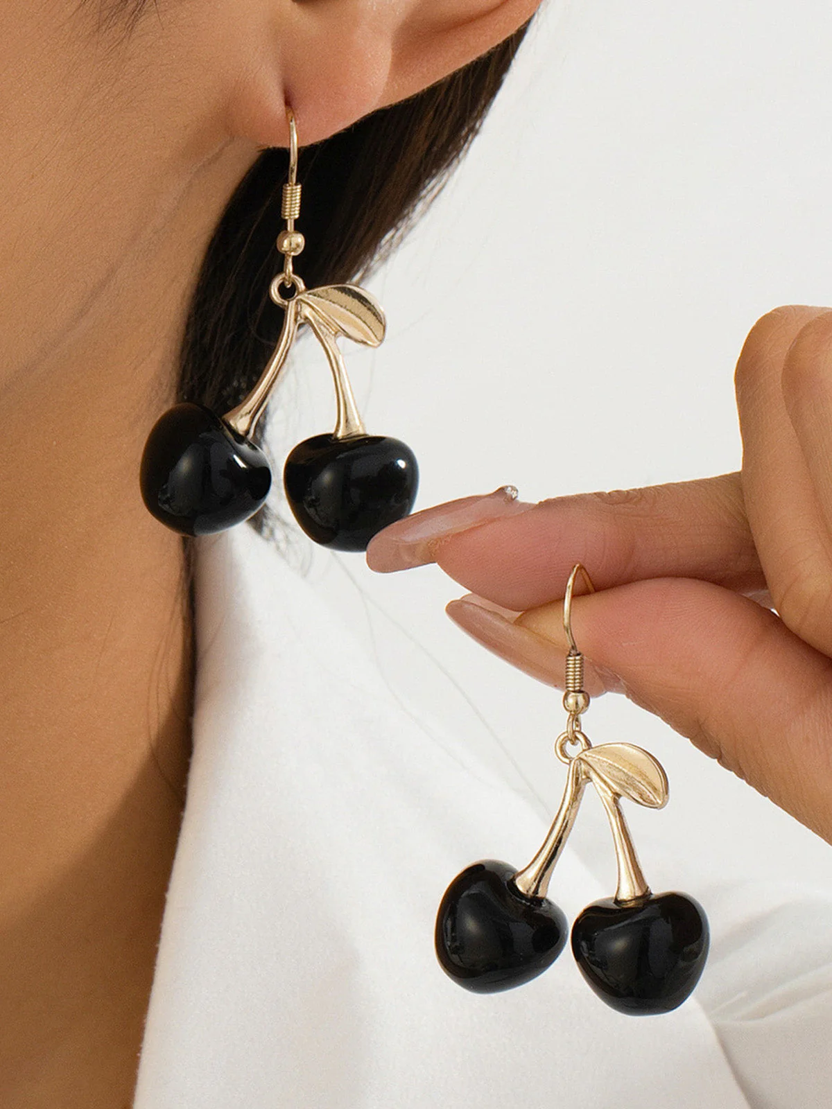 Boucles d'oreilles pendantes vintage Cerise noire