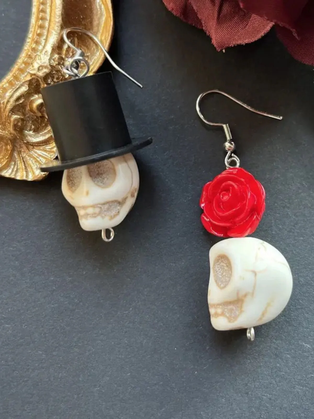 Boucles d'oreilles vintage crâne rose Halloween - Image 2