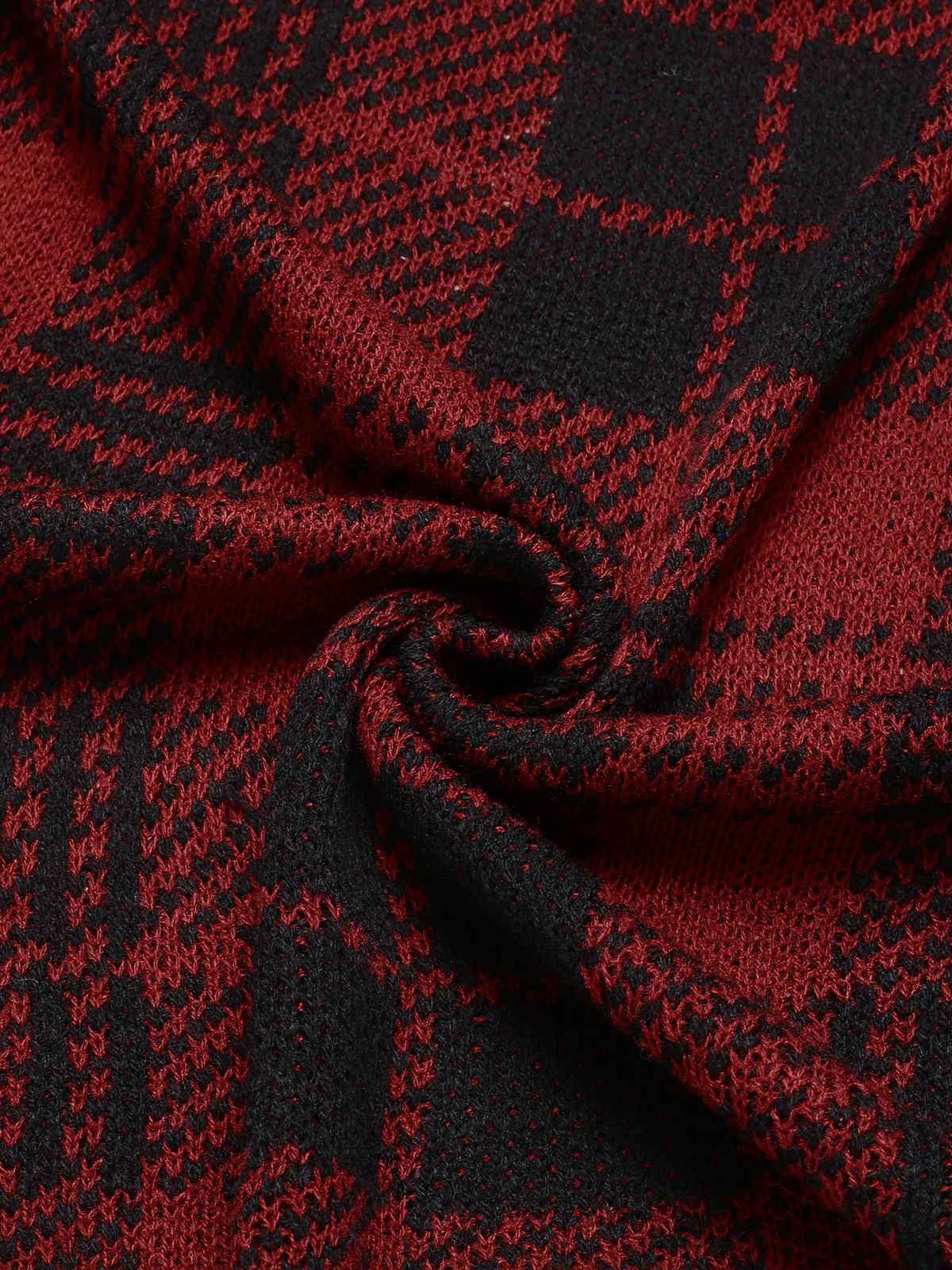 Cardigan tricoté à carreaux avec poches rouge des années 1950 - Image 4