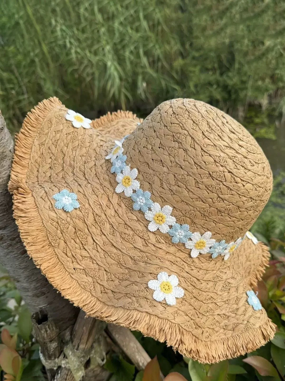 Chapeau de soleil à franges en raphia 3D à motif marguerite - Image 3