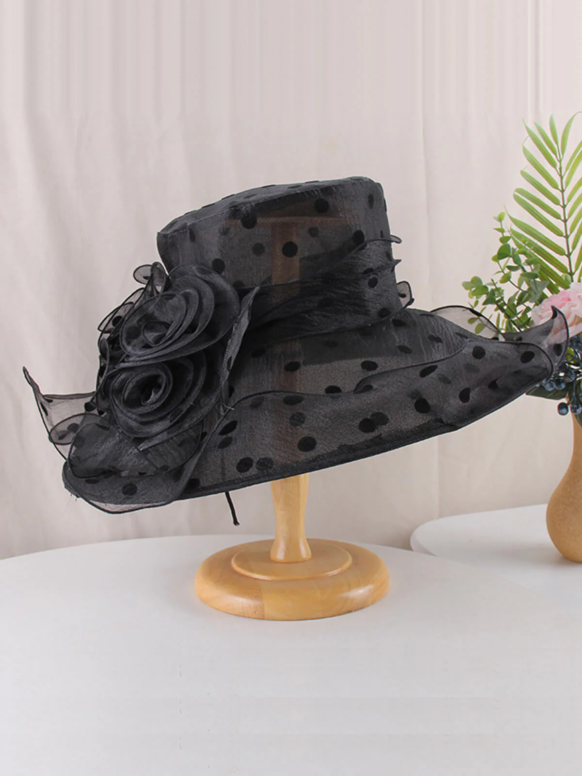 Chapeau de Soleil Vintage en Organza à Pois