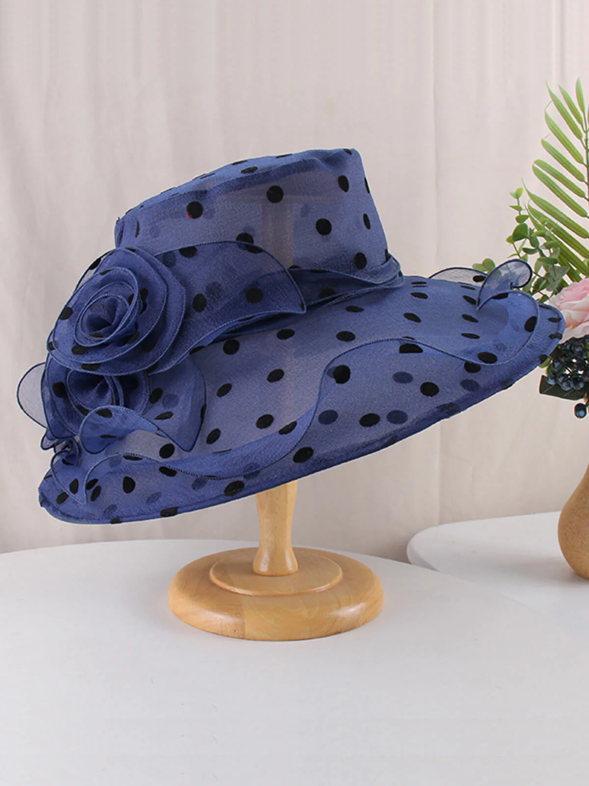 Chapeau de Soleil Vintage en Organza à Pois - Image 2