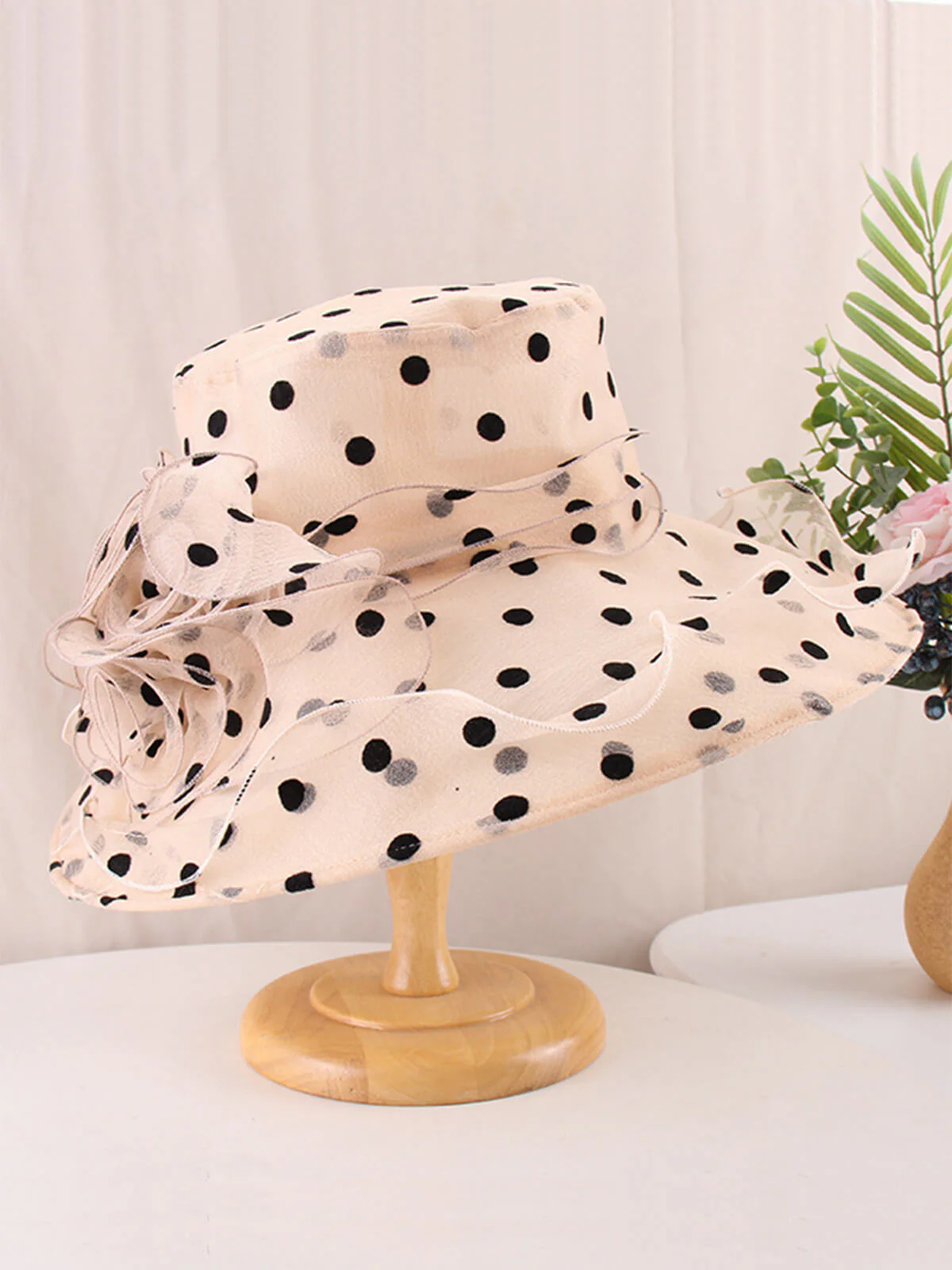 Chapeau de Soleil Vintage en Organza à Pois - Image 6
