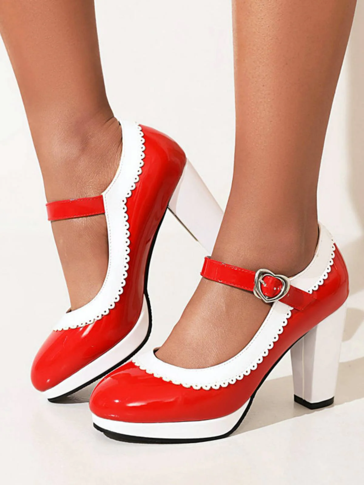 Chaussures Mary Jane à talons épais et coutures en dentelle - Image 13