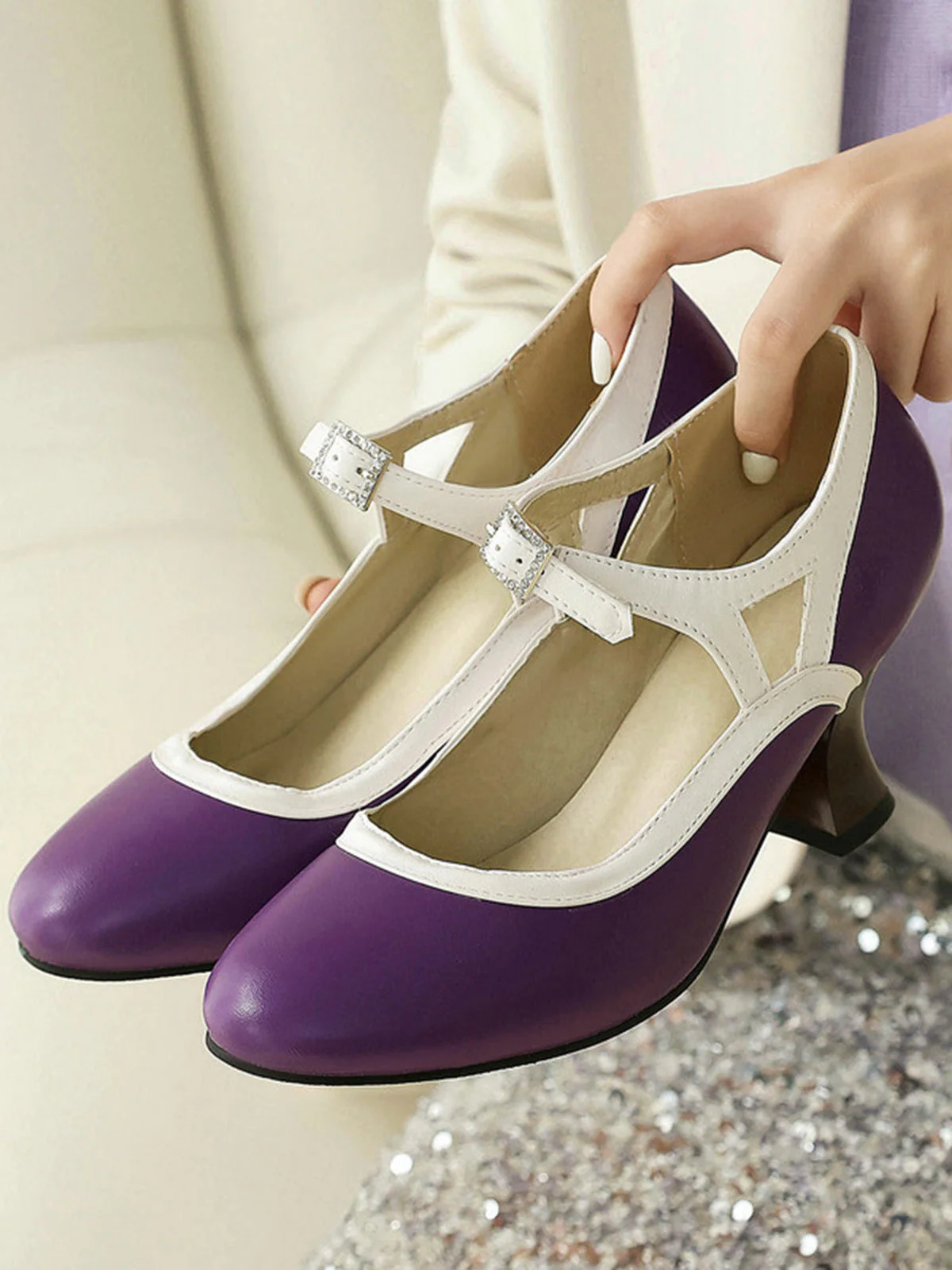 Chaussures vintage élégantes bout pointu et talon conique - Image 18