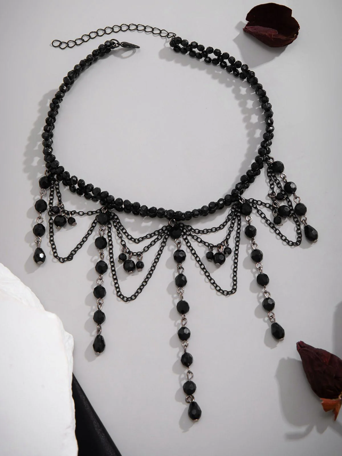 Collier pendentif gothique à pampilles en cristal artificiel noire - Image 5