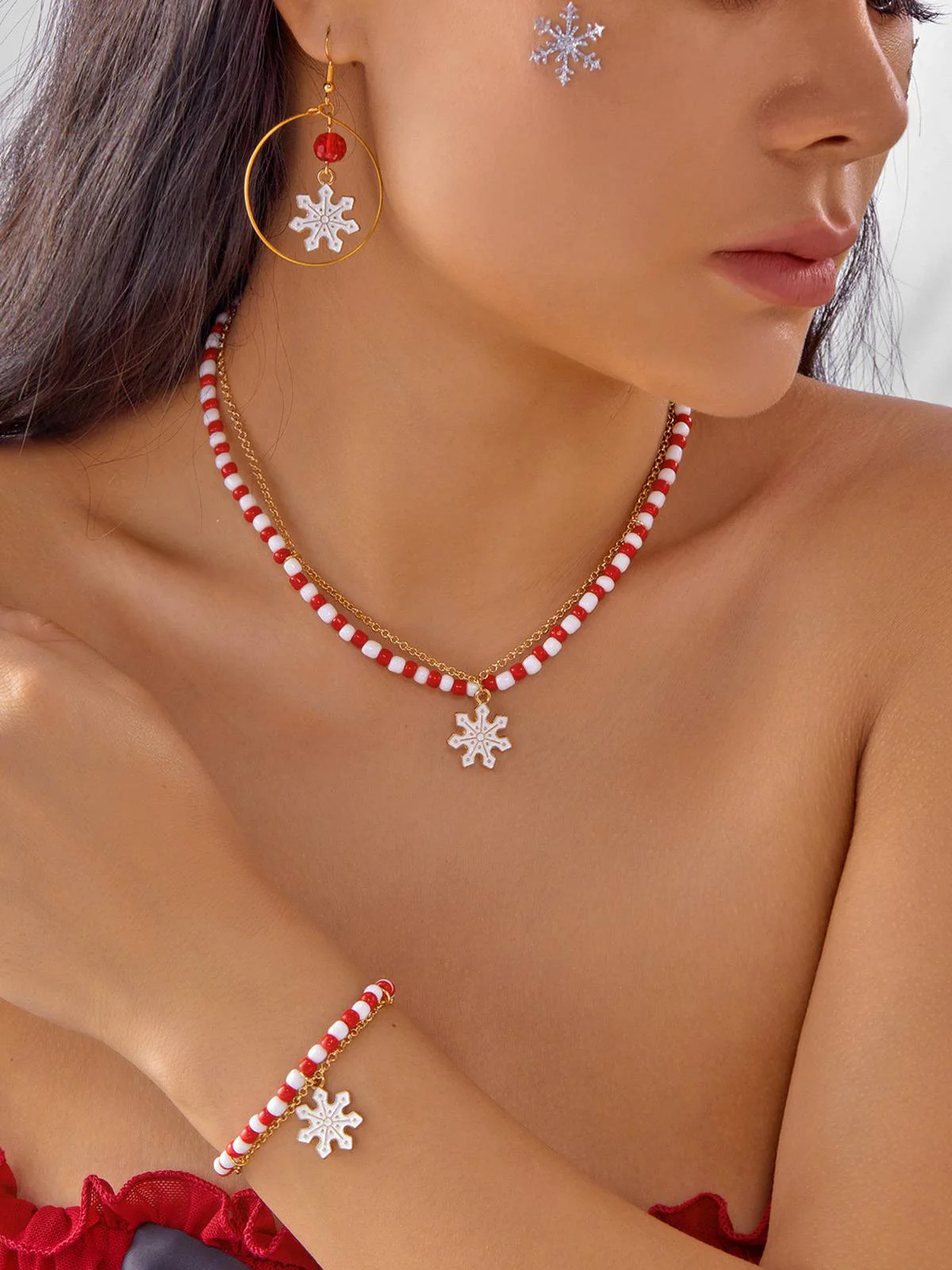 Ensemble collier bracelet et boucles d'oreilles vintage en perles de Noël - Image 5