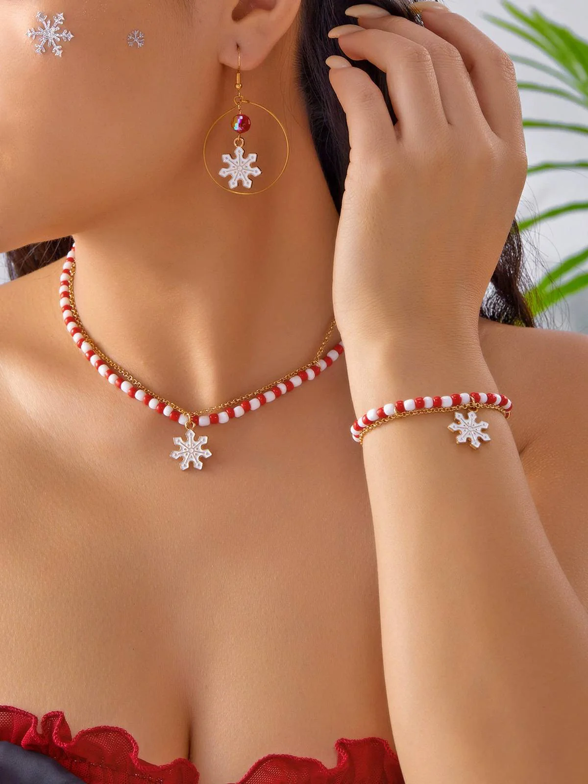 Ensemble collier bracelet et boucles d'oreilles vintage en perles de Noël - Image 6
