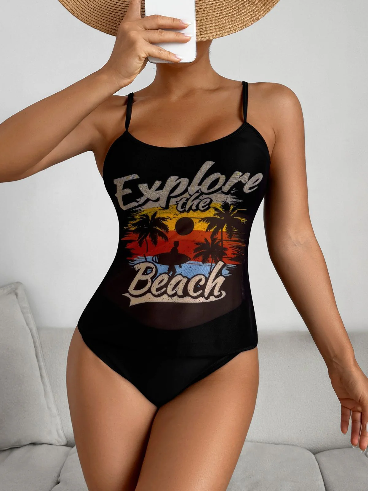 Ensemble tankini en maille à fines bretelles et motif palmiers années 1950
