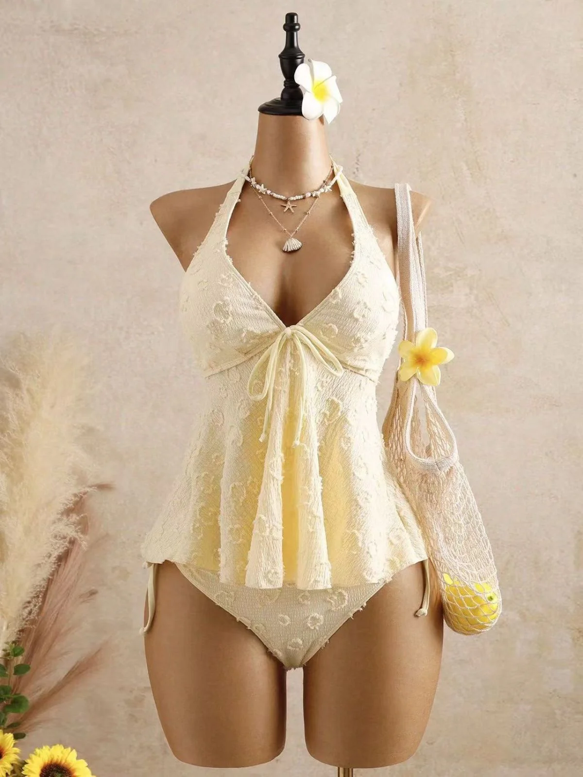 Ensemble tankini halter décolleté en V profond floral texturé années 1950 - Image 4