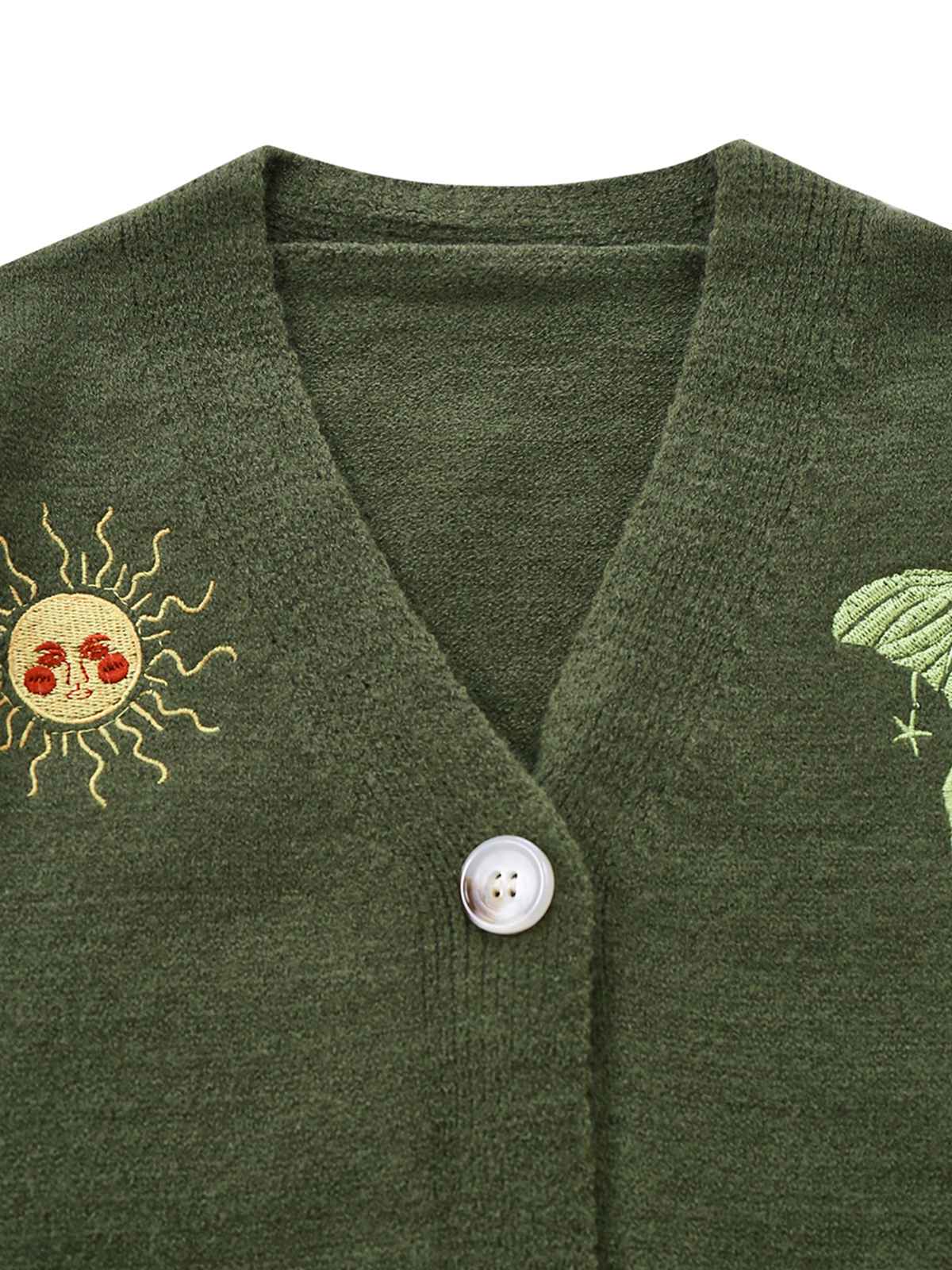Gilet tricoté à manches lanternes brodées soleil et lune des années 1980 - Image 6