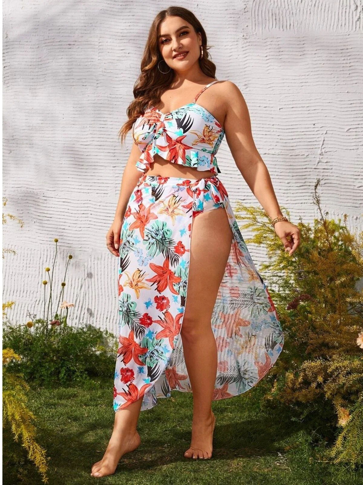 [Grande Taille] Ensemble bikini motif floral tropical et jupe paréo années 1940 - Image 2