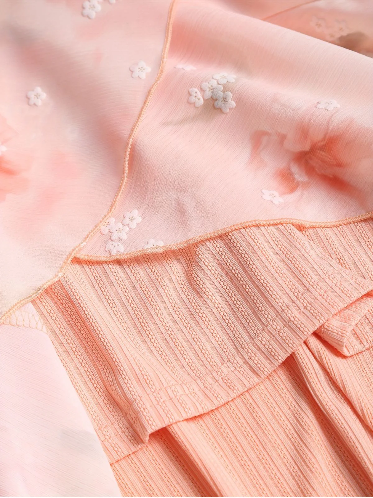 [Grande taille] Robe rose ourlet tulipe à fleurs patchwork des années 1970 - Image 6