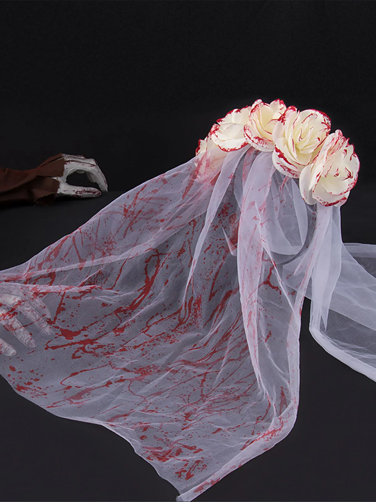 Voile de tulle de mariée fantôme à la rose de sang d'Halloween - Image 4