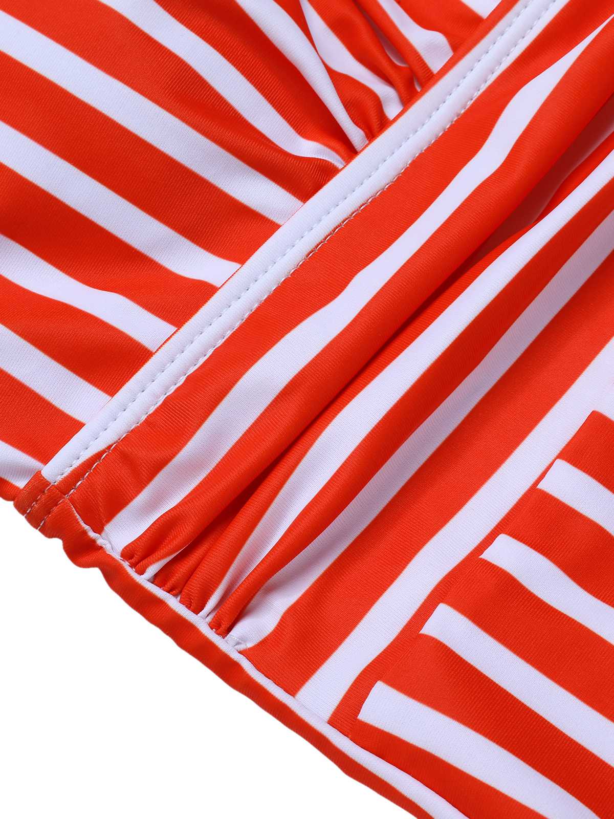 Maillot de bain une pièce à rayures et bretelles spaghetti des années 1950 - Image 6