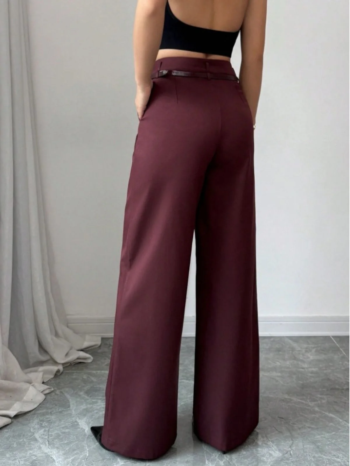 Pantalon large taille haute bordeaux des années 1960 - Image 4