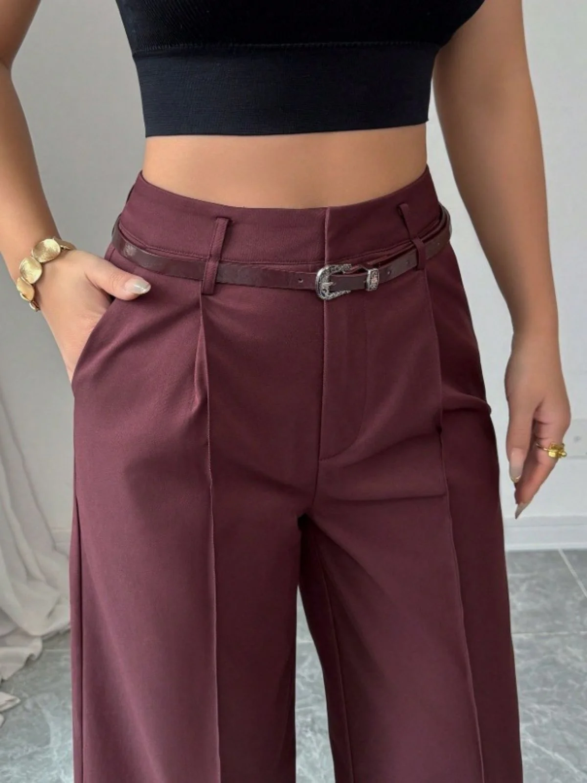 Pantalon large taille haute bordeaux des années 1960 - Image 6