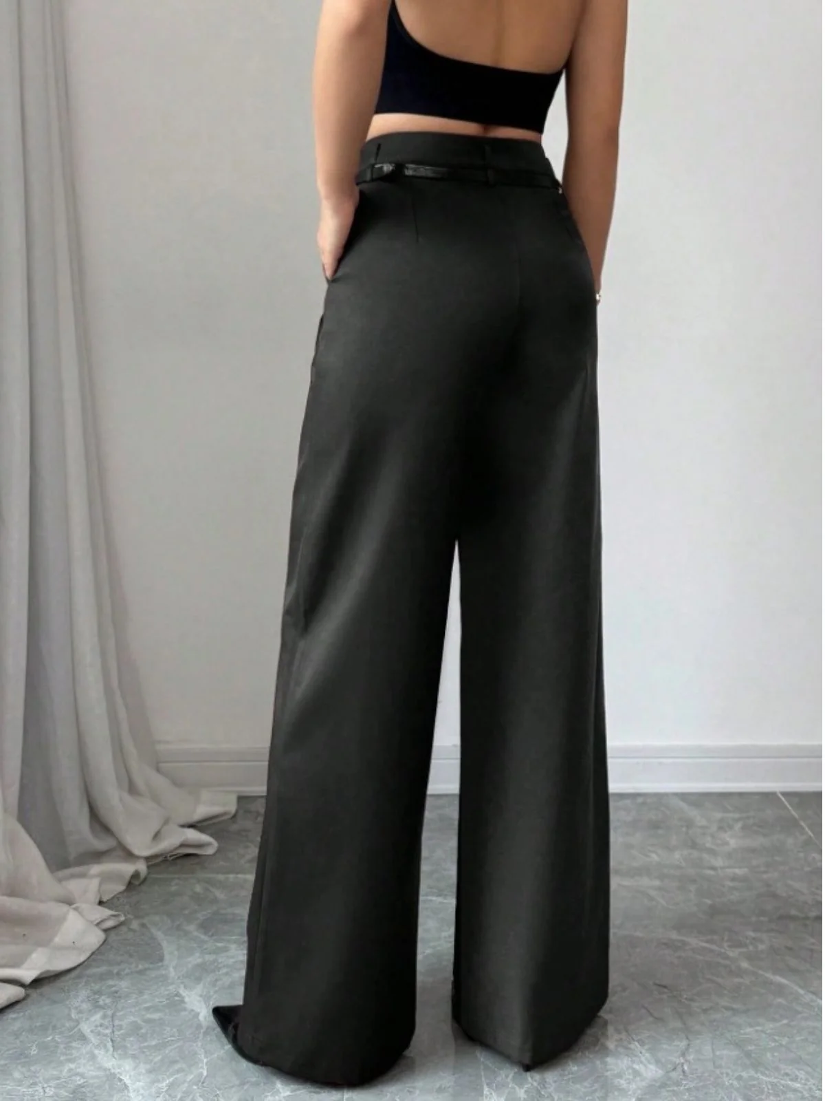 Pantalon large taille haute bordeaux des années 1960 - Image 9