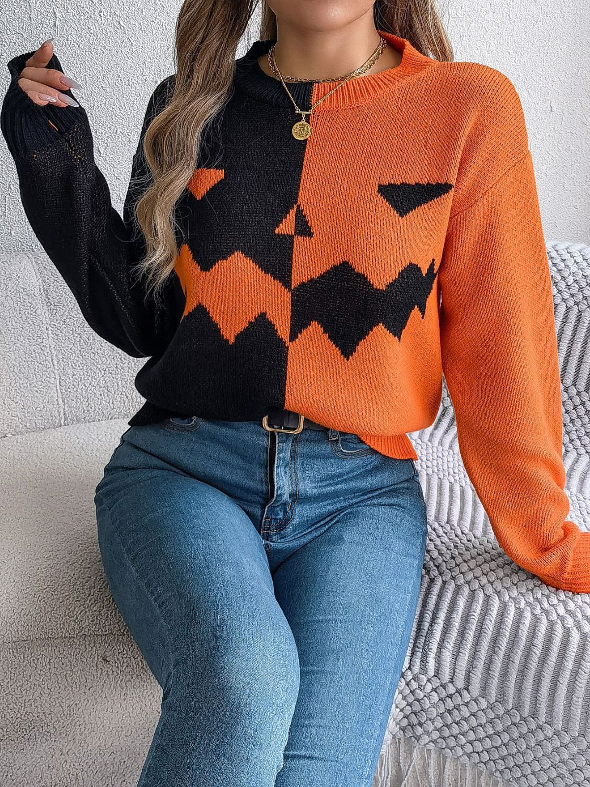 Pull en tricot colorblock à motif citrouille Halloween années 1940 - Image 2