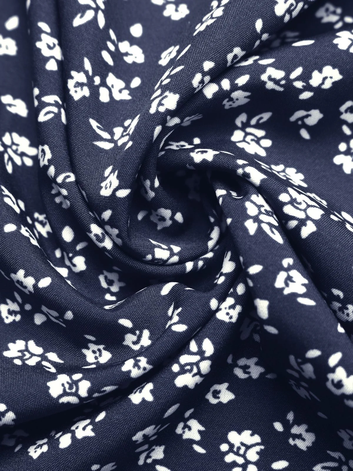 Robe bleu foncé dentelle florale et col V années 1940 - Image 6