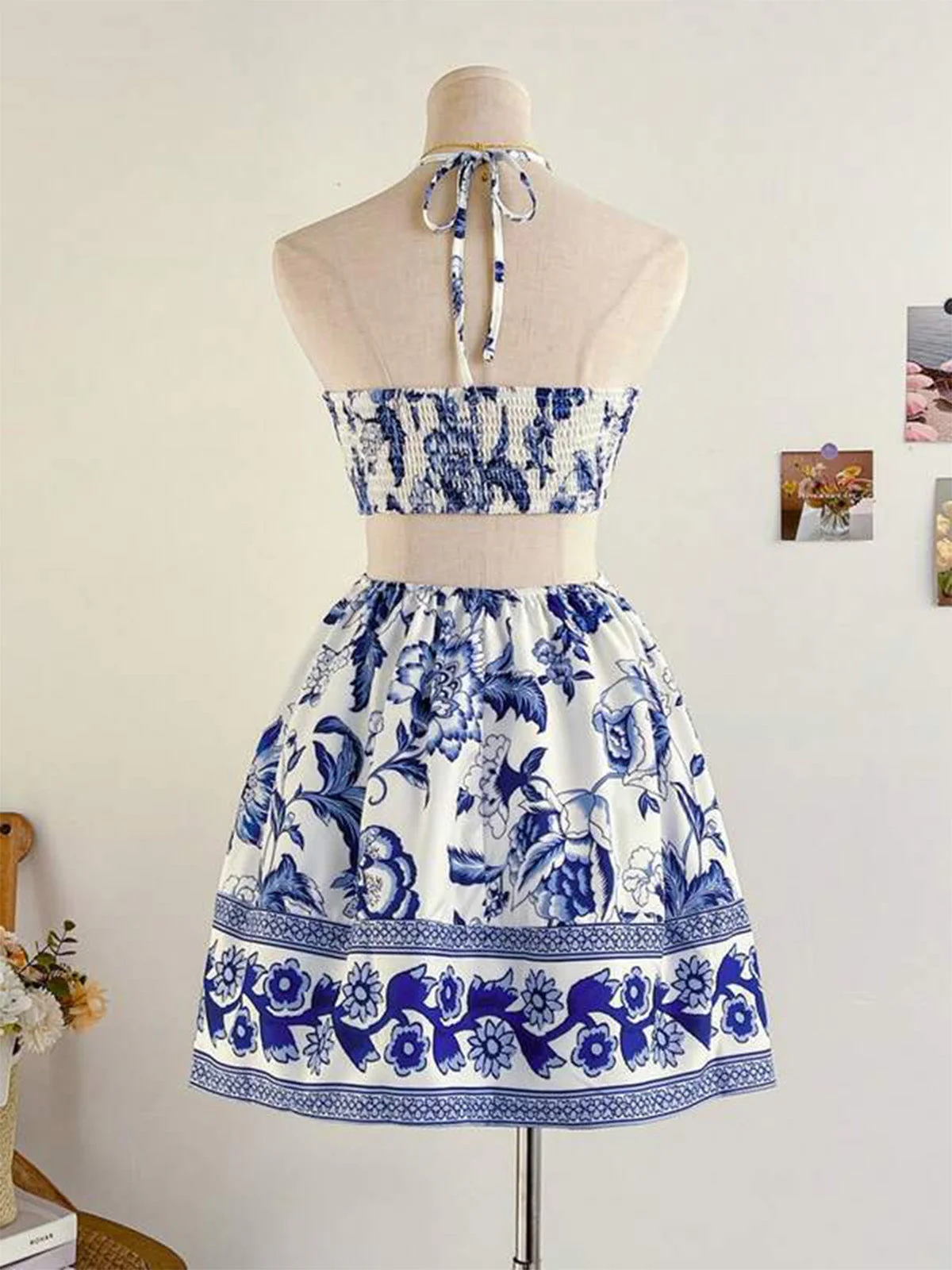 Robe Dos-Nu Fleur Bleu Bohème Années 50 - Image 5