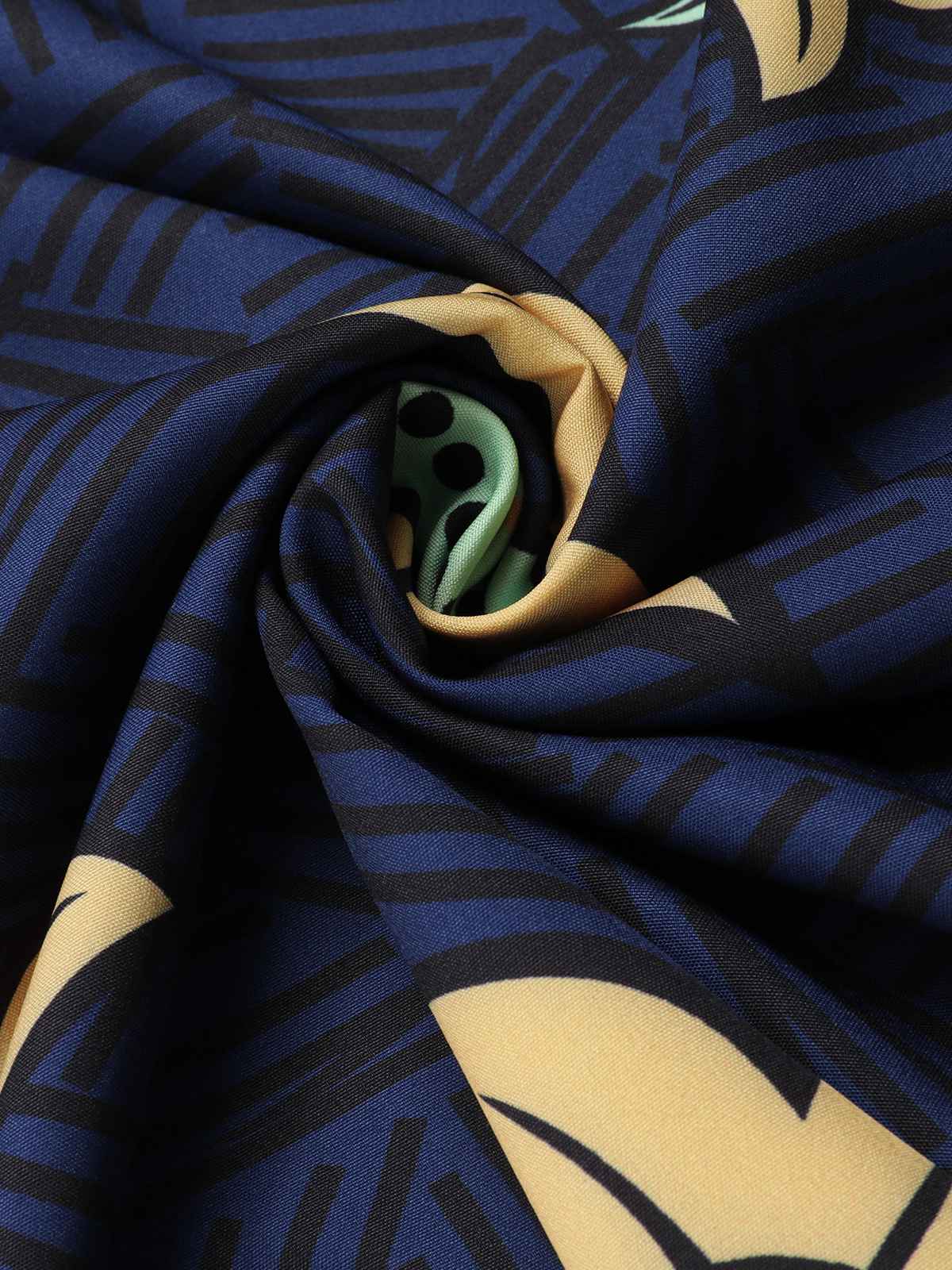 Robe fleurie bleu foncé à revers des années 1940 - Image 5