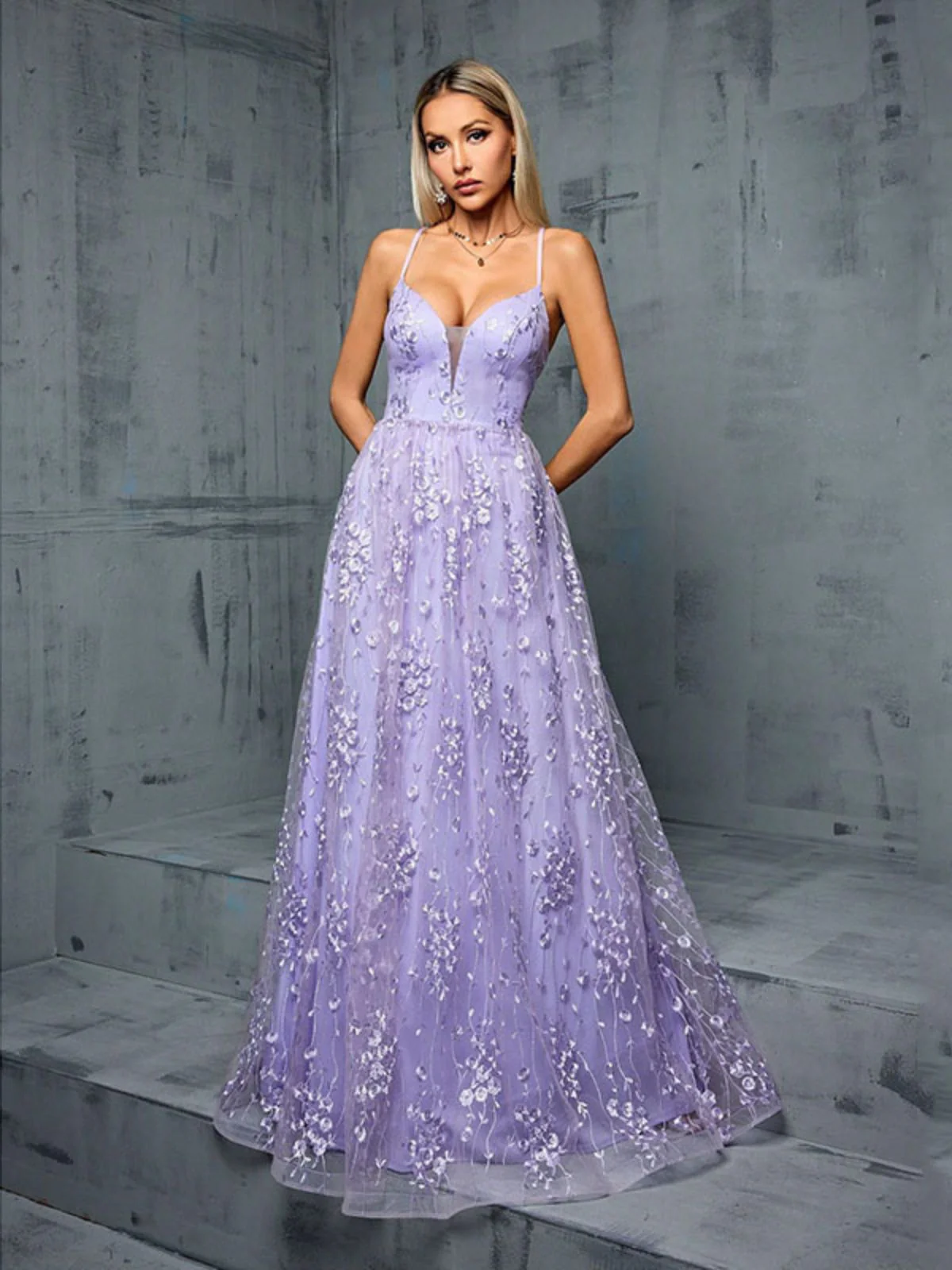 Robe lavande sequins col V fines bretelles spaghetti 1930s - Image 8