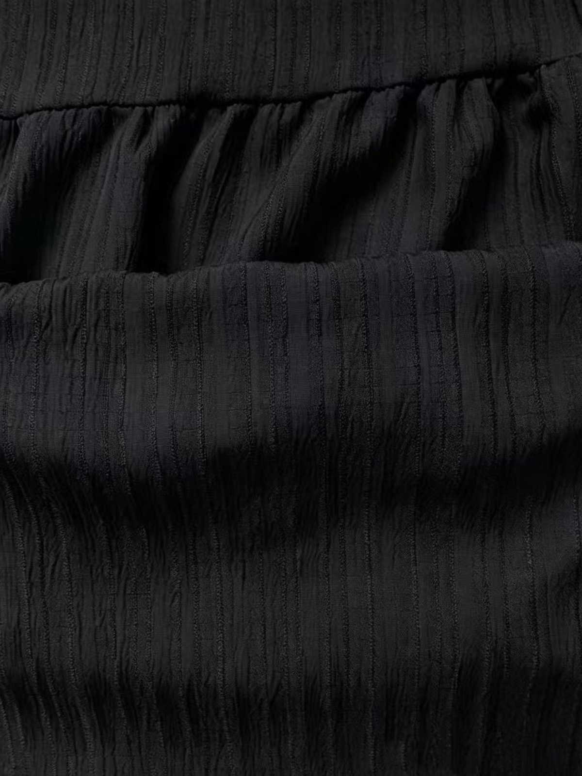 Robe longue unie dos nu décolleté V et encolure américaine années 30 - Image 19