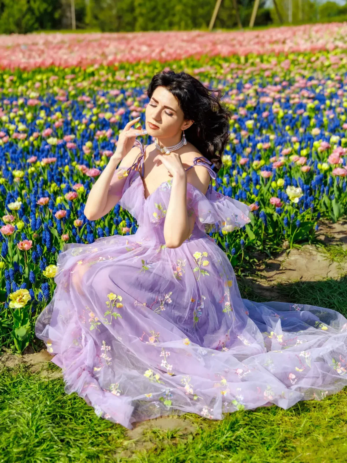 Robe longue violette fendue tulle fleurs 1970s - Image 3