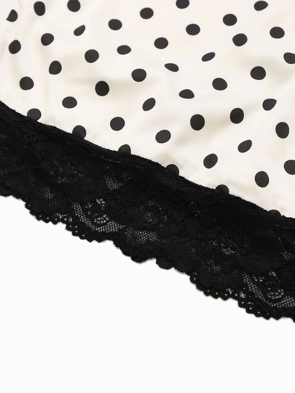 Robe moulante blanche à pois dentelle années 1960 - Image 3