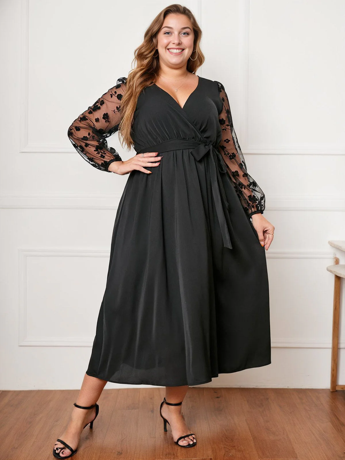 [Grande Taille] Robe noire à manches en maille florale des années 1950 - Image 3