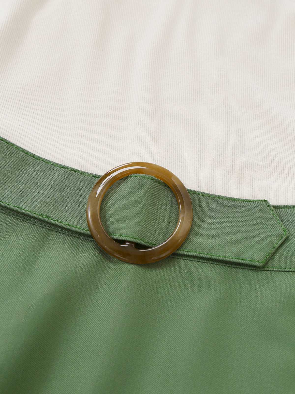 Robe plissée beige et verte en maille épaules dénudées années 50 - Image 10