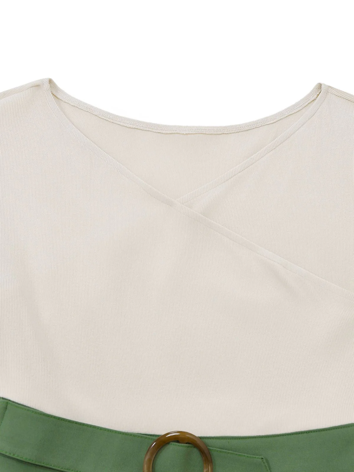 Robe plissée beige et verte en maille épaules dénudées années 50 - Image 9