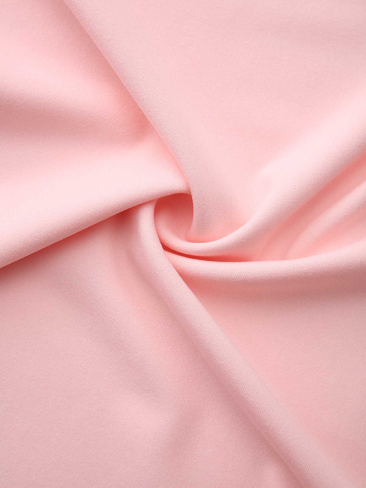 Robe rose manches longues et ourlet volants style années 60 - Image 9