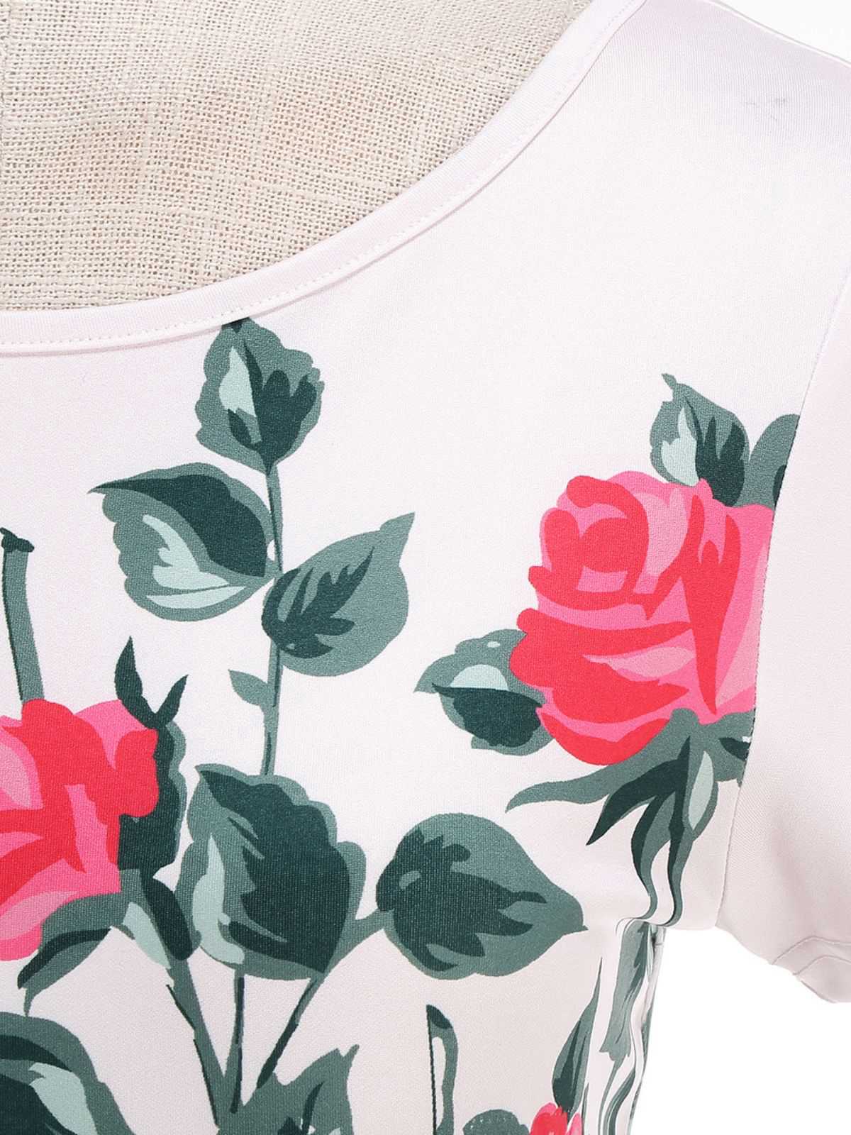 Robe swing motifs roses et feuilles vertes années 1950 - Image 6