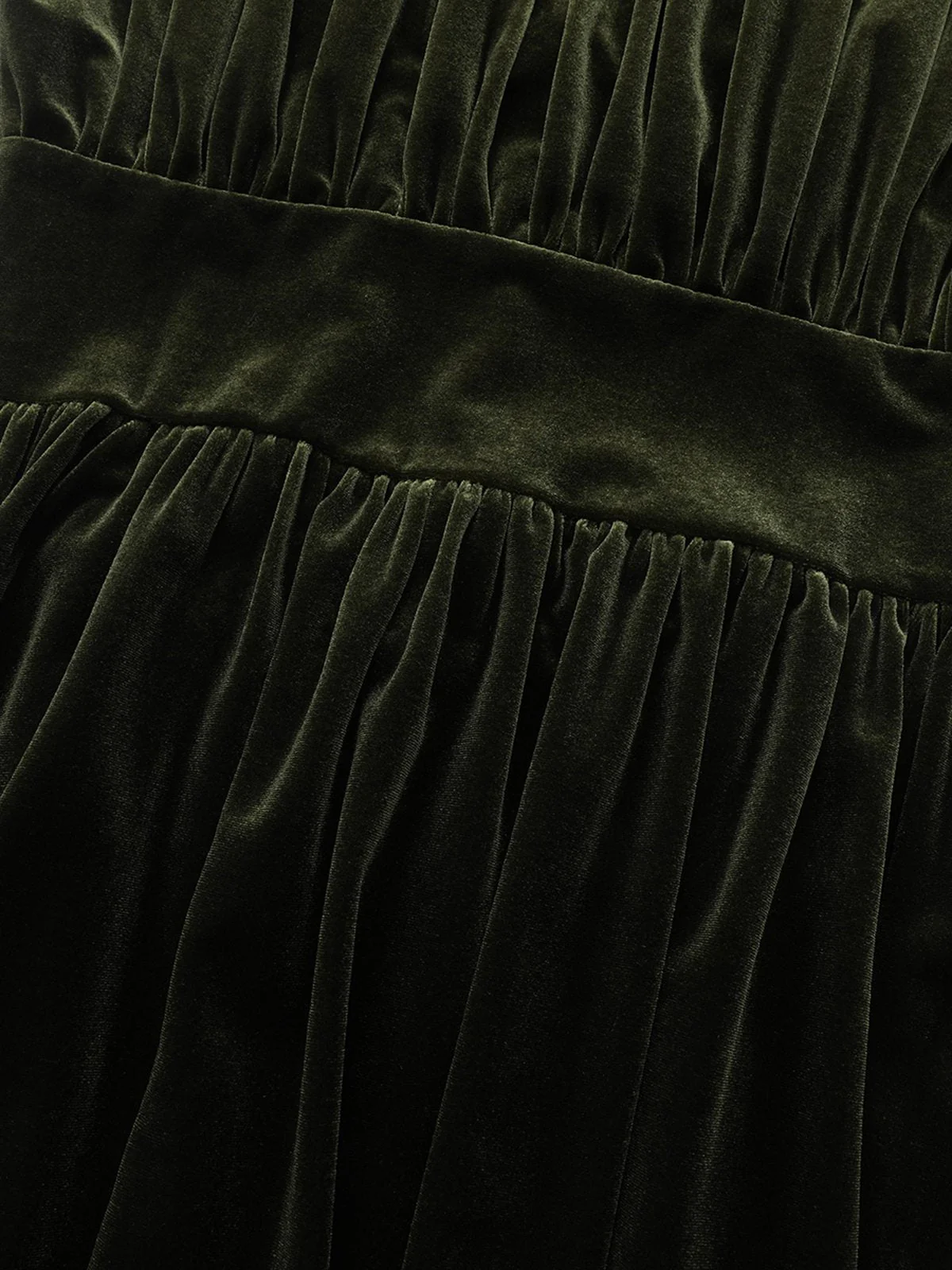 Robe verte en velours manches bouffantes col en V profond et froncées des années 1940 - Image 14