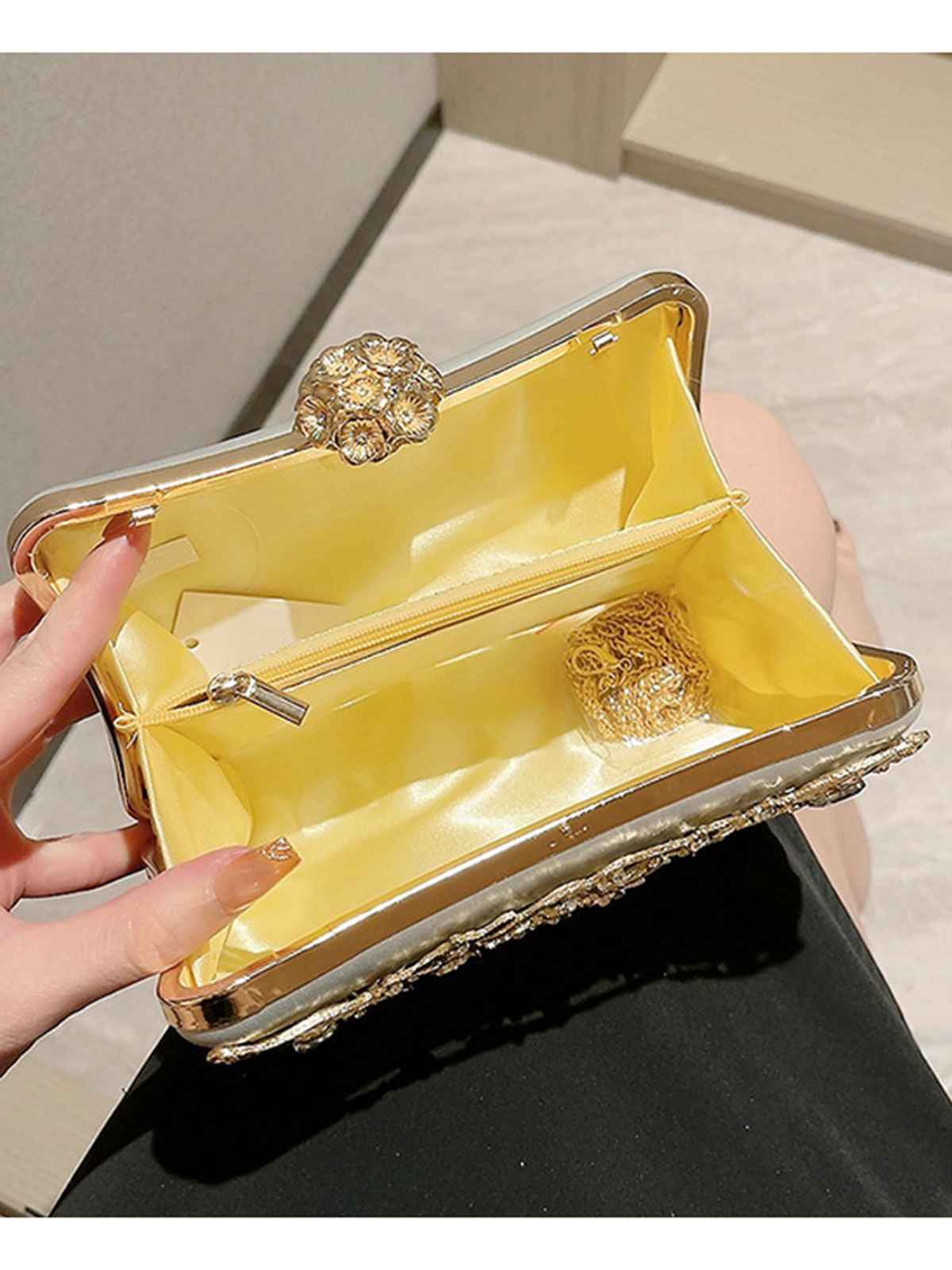 Sac de fête vintage à paillettes de diamant - Image 8